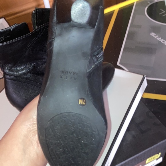 Alex Marie black boots like new - Picture 4 of 12